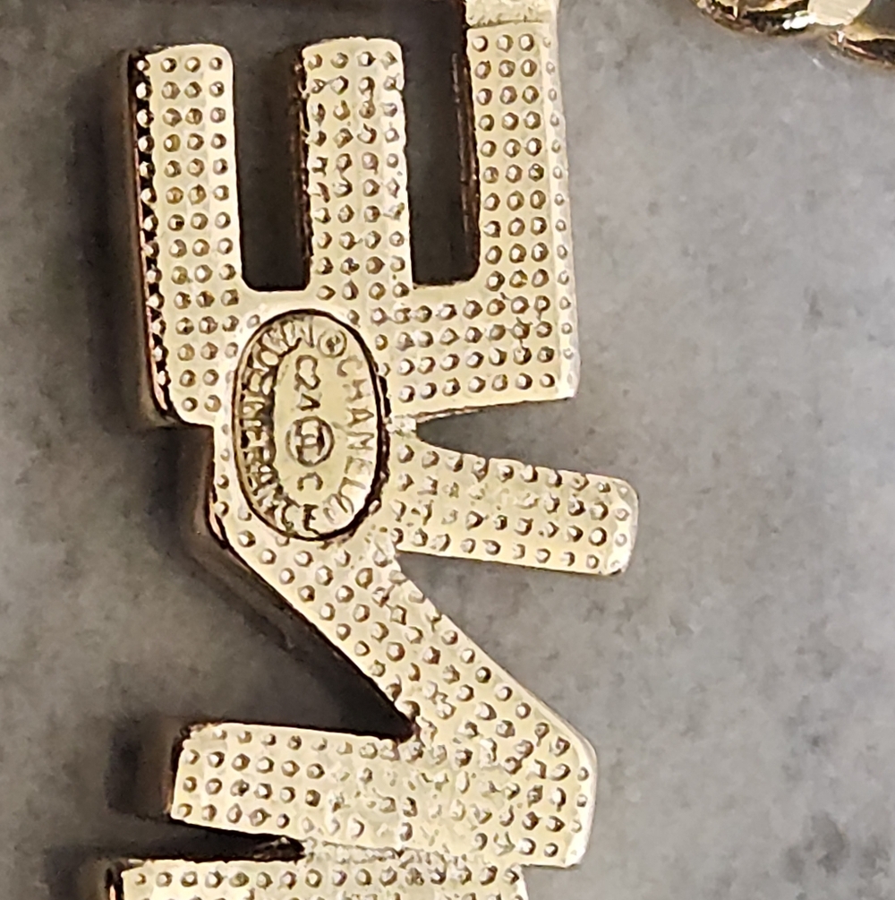 CHANEL Multicolor Enamel Logo Pendant Necklace in Gold✨️ - Picture 4 of 8